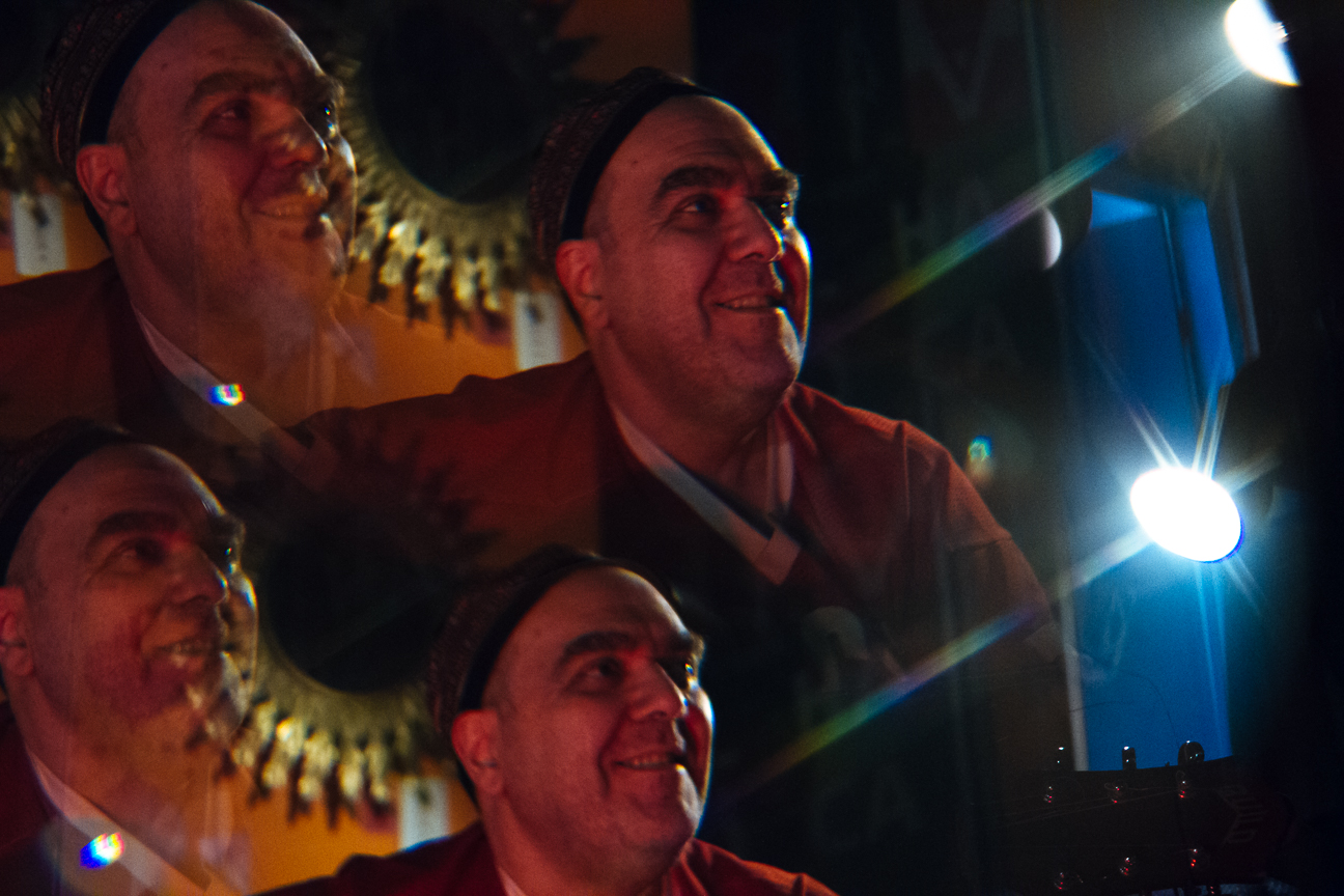 André Abujanra no Loki Bicho